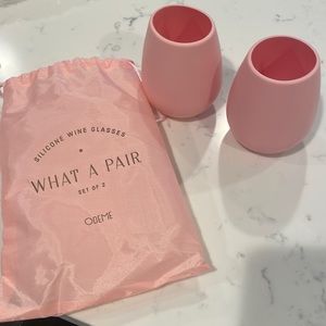 Brand new odeme silicone pink wine glasses (2 glasses)